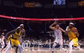 特纳晃飞霍姆格伦 后撤三分打板命中 特纳晃飞霍姆格伦 后撤三分打板命中